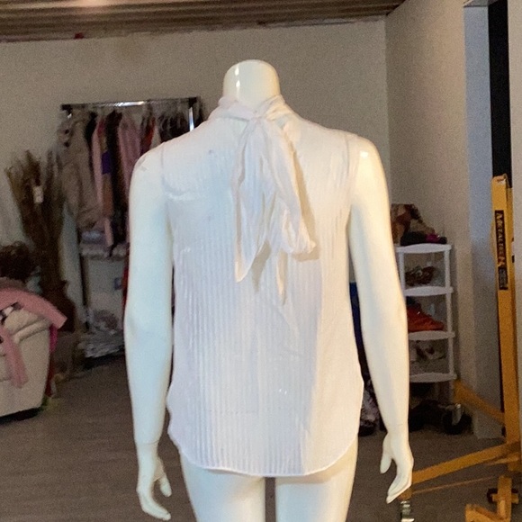 Zara Blouse - Picture 2 of 3